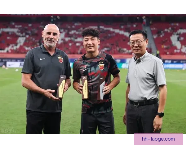 武磊中超单季三十四球震撼足坛创造中国射手历史巅峰传奇之夜