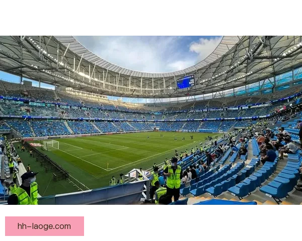 深圳市足球俱乐部因历史债务问题宣布解散退出中国职业足球圈 深圳市足球俱乐部因历史债务问题宣布解散退出中国职业足球圈